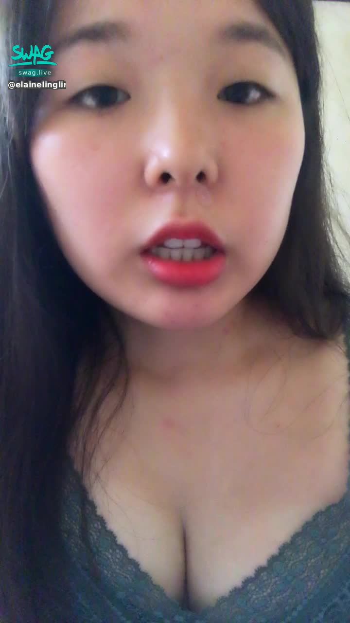 e************g : 低鑽福利來了🥰 想看什麼淫片也可以私訊我唷❤️