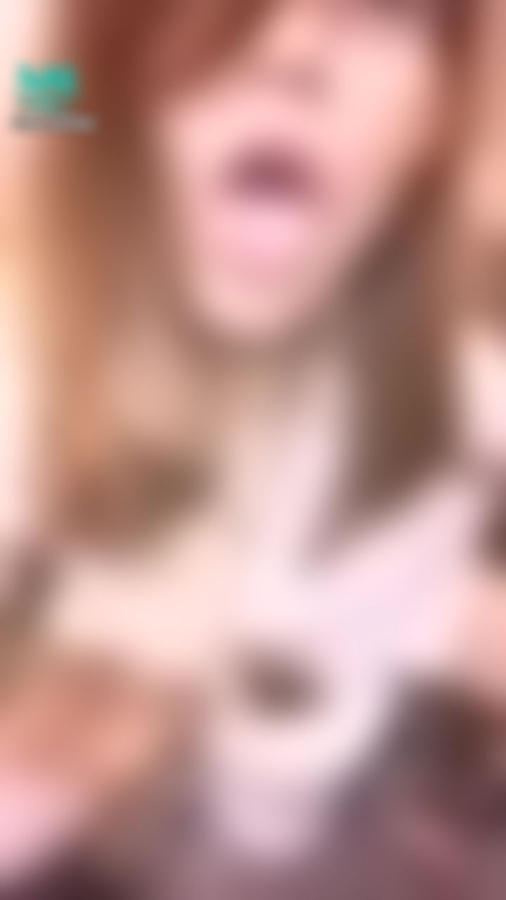 nanalittlepupy : 把你的肉棒掏出來給我吃呀！
