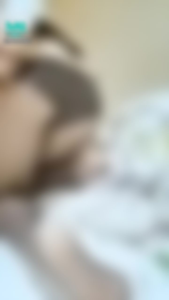  : 想看雪悠脫下褲褲嗎？私訊解鎖呦😘
✨8/17晚上7點~12點送禮最高前兩名✨
✨🉐雪悠原味直穿絲襪✨
✨也可以換原味褲褲呦✨