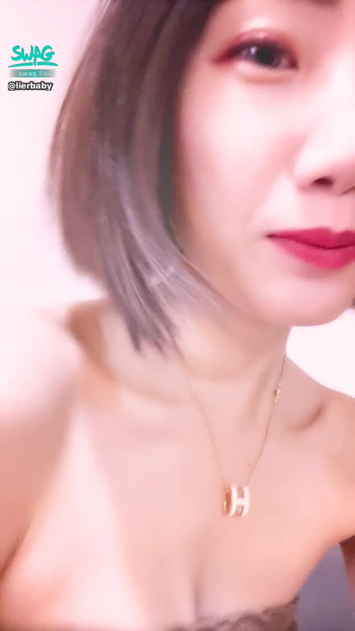 lierbaby : ❗❗首辦雙主播- 浪漫約會❗❗
⚠️⚠️⚠️公平公正公開抽籤⚠️⚠️⚠️

想跟Swag甜美寶貝 
@lierbaby @qubegirl 一起約會嗎？

活動時間：9/4 - 9/6 23：59截止
💗💗💗9/7 01：00抽籤💗💗💗

活動辦法：
同時跟 @lierbaby 還有 @qubegirl 
留言：最愛雙主播！就能得1支約會籤
⚠️兩個主播都要私訊才算喔⚠️


超難得可以一次約到兩個主播😍😍😍 
寶貝還不快來~~~不要錯過💜