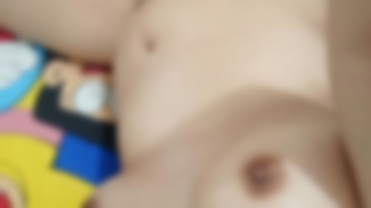 pandaputih : my pussy get nice masturbate from my finger