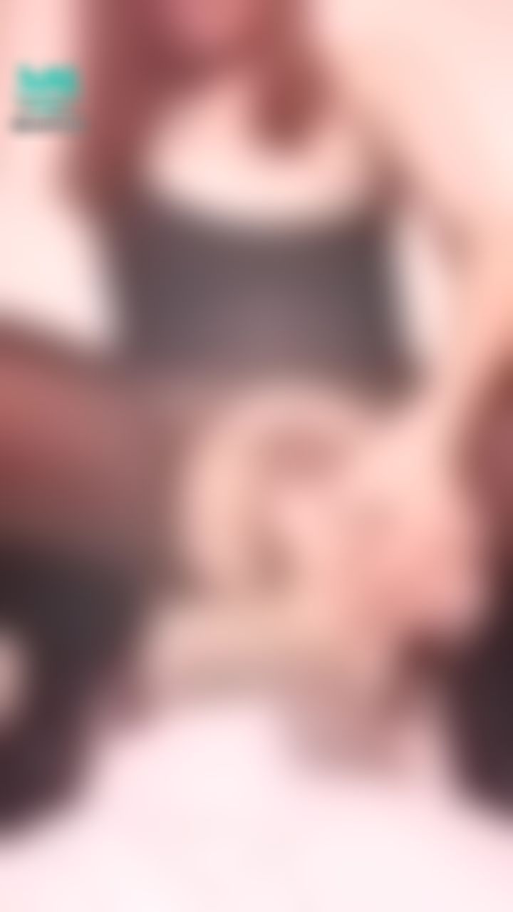  : 👠絲襪高根👠這視角好色好淫蕩喔‼️自己來看，保證讓你硬到不行♥️超多水啦💦💦

底下全解鎖🔓按讚來找我領這系列硬到不行的隱藏版🔥🔥🔥週末就是要這麼歡樂🍒