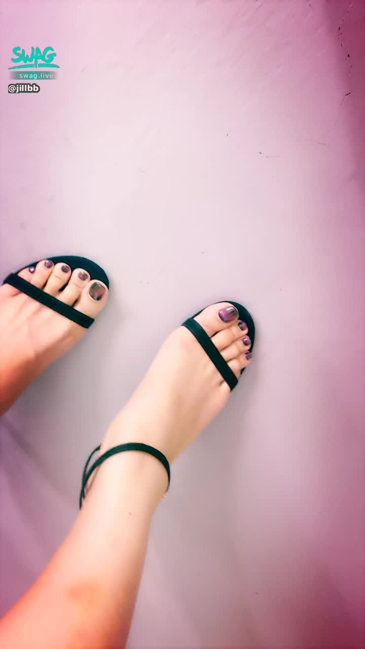 jillbb : 露腳趾❤️性感細跟高根😘