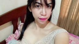 mickymochi : follow me n kep watching dear 😚