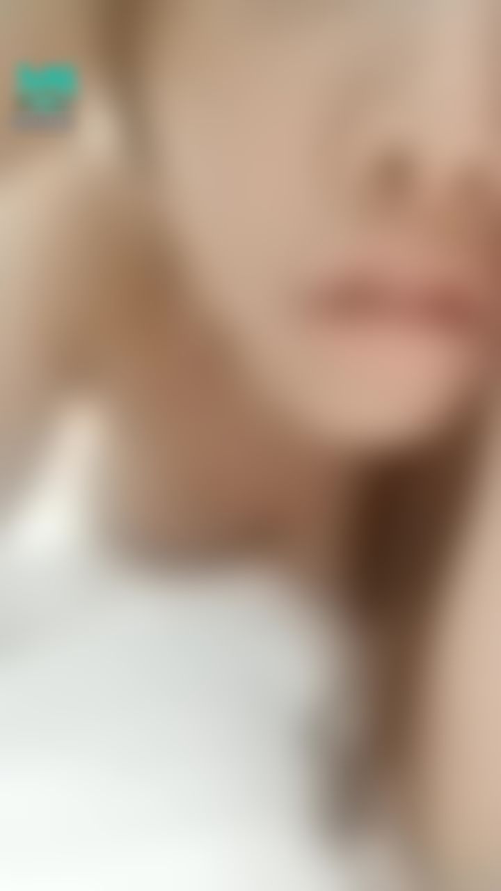  : 🔞肛塞❤️❤️初體驗🔞露淫蕩臉實戰
我好像愛上了塞肛塞的感覺了💗
肉棒在體內抽插的感覺更強烈了🔥

🈲🈲🈲被幹的表情好淫蕩🈲🈲🈲
