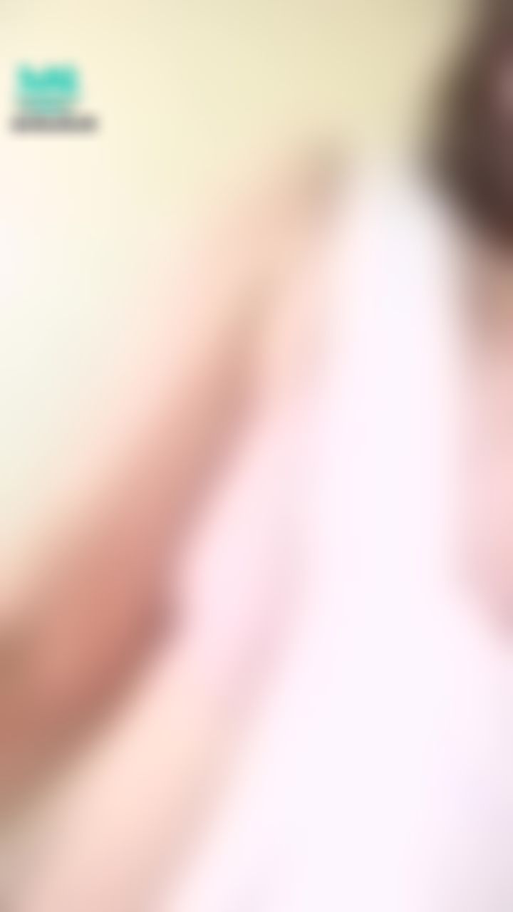  : 寶寶早安❤️ 我今天直接穿這麼辣去上課不知道會不會有人來搭訕💖