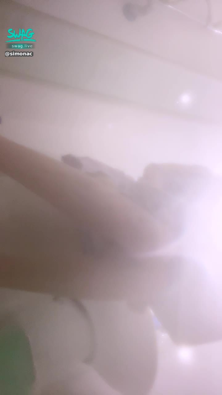 simonac : 好不容易連上客服確想拉屎 / finally got online support but need to shit ! What am I supposed to do?