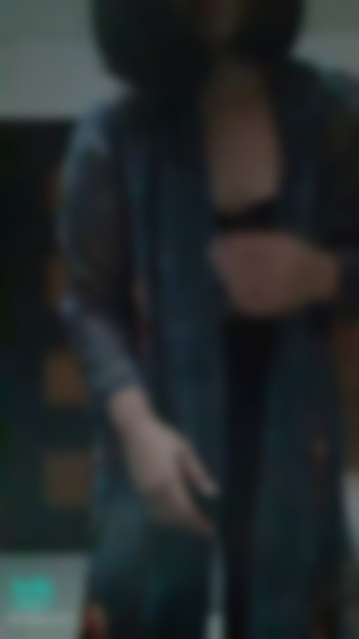 b******n : i want making love with you baby💦💦😘