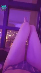 livybaby : 如果有人從遠處看過來,不知道是什麼樣的風景?