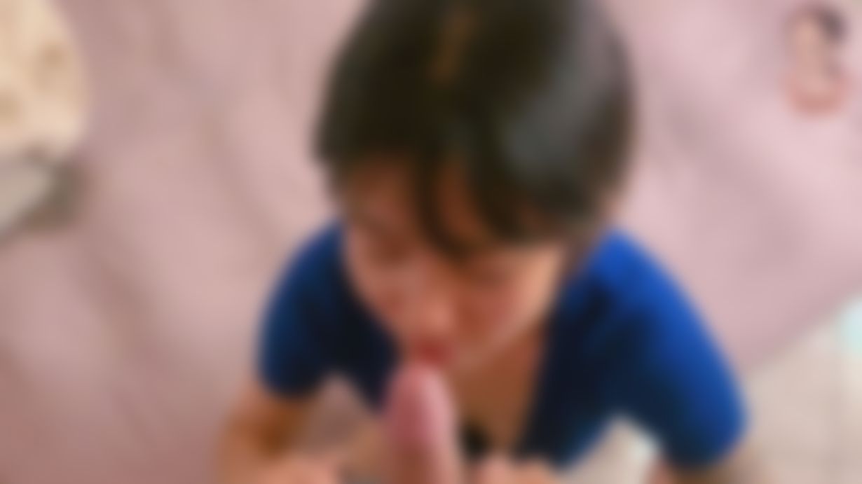 xiaoyuyulii : 小鱼-室友偷看我的视频梦想成真