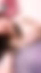 livybaby : 解鎖其他限動看更多的我❤️
啊對了,我有約會任務💕最近除了粉絲們,我死都不會跟其他男人約會的🔥
