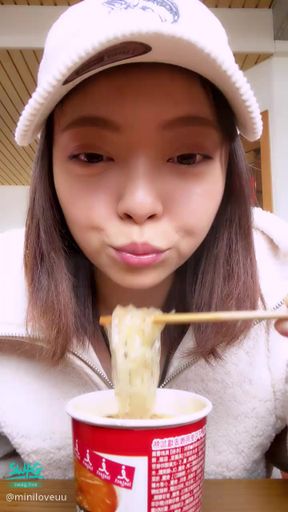 m********u : 🌁16度深山
中秋節大家去哪玩呢～