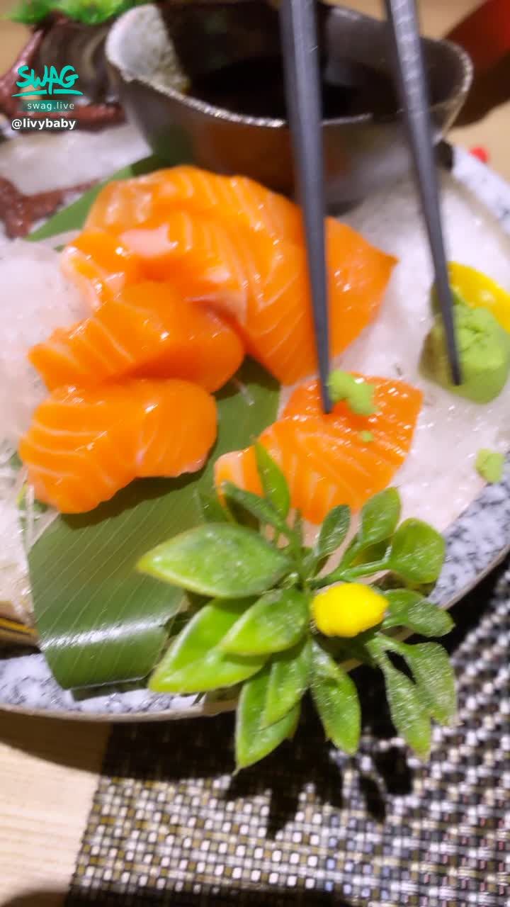  : sashimi 💕 When are you going to eat?
