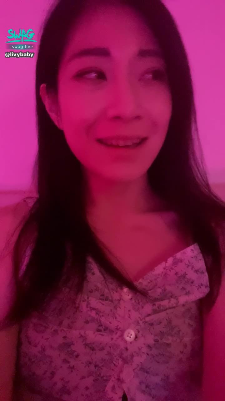 livybaby : 什麼聊到很生氣😂😂😂
我們也是頗愛抱怨話題的😏