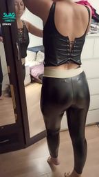 l****y : latex ass