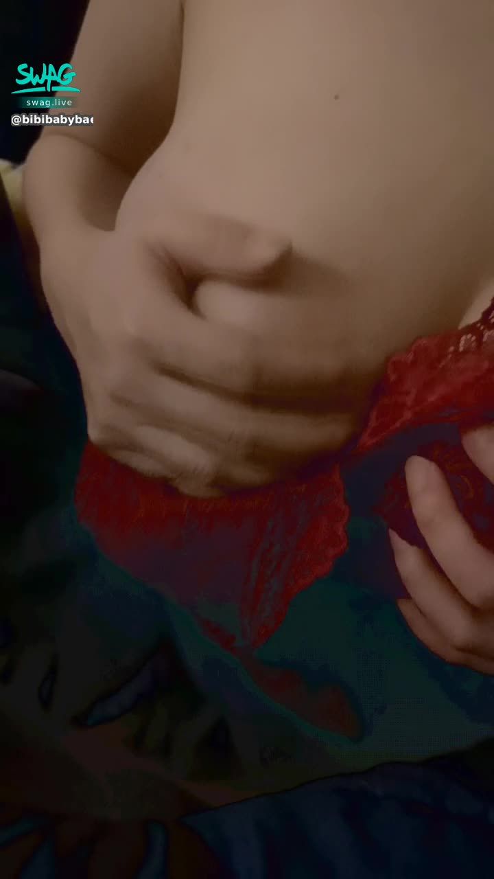 bibibabybae : 搓大奶奶🔞🔞🔞🔞不行不行了，怎么办