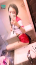 livybaby : 今晚來玩點什麼好~