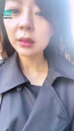 a*****e : 我是特別的
😂😂😂
想看她照片