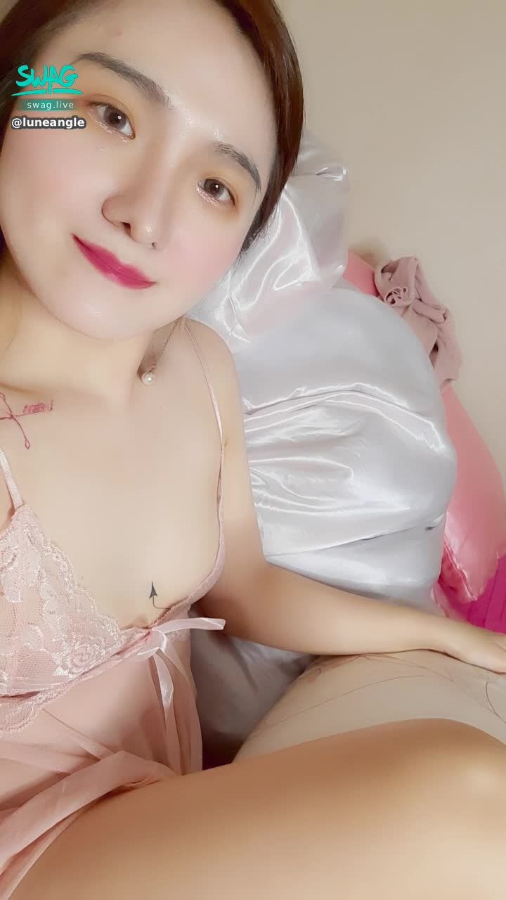 l*******e : 喜歡粉紅色嗎～