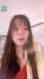 simonac : 殘寶貝開渡假直播了!I’m staycation livestreaming from my hotel!