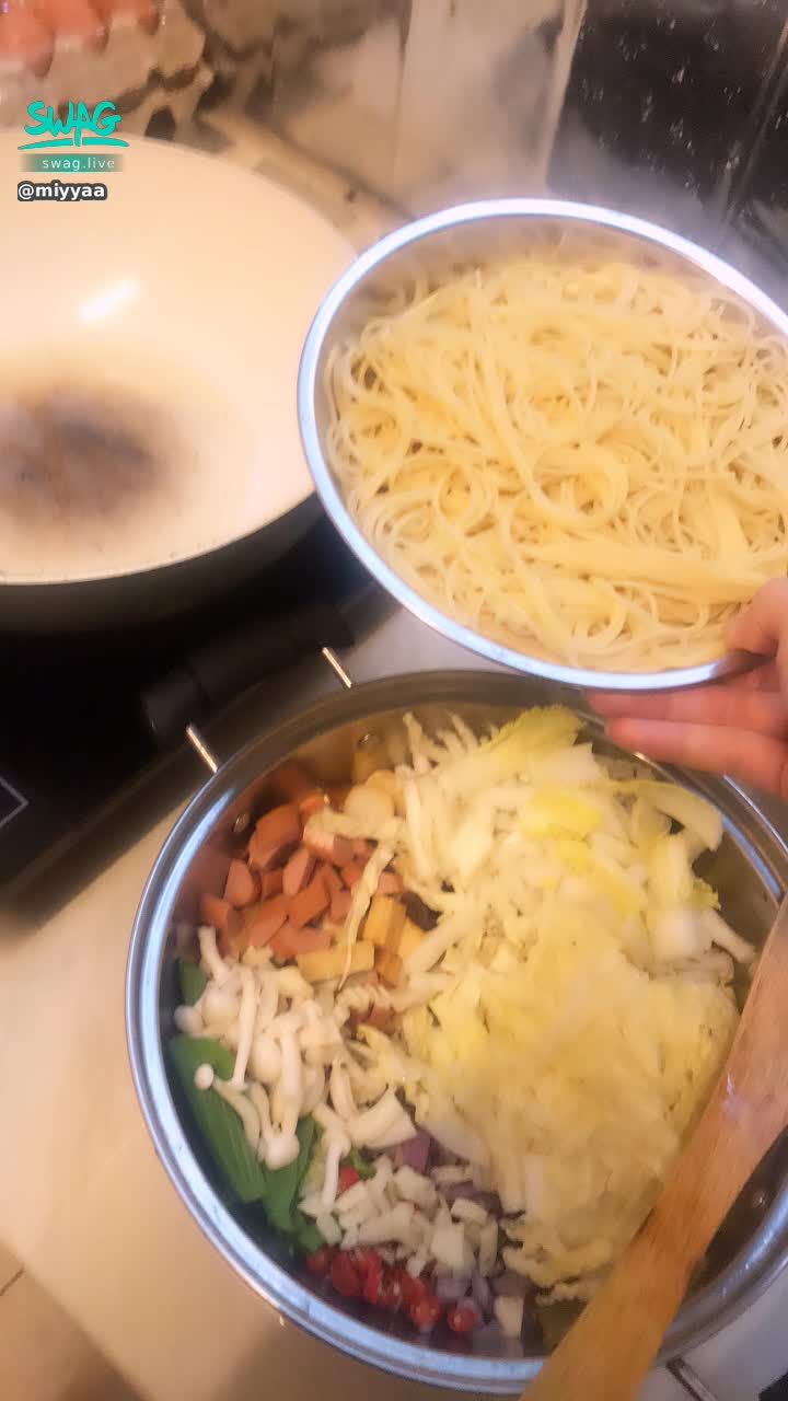  : 又是自己煮自己吃的节奏 😌