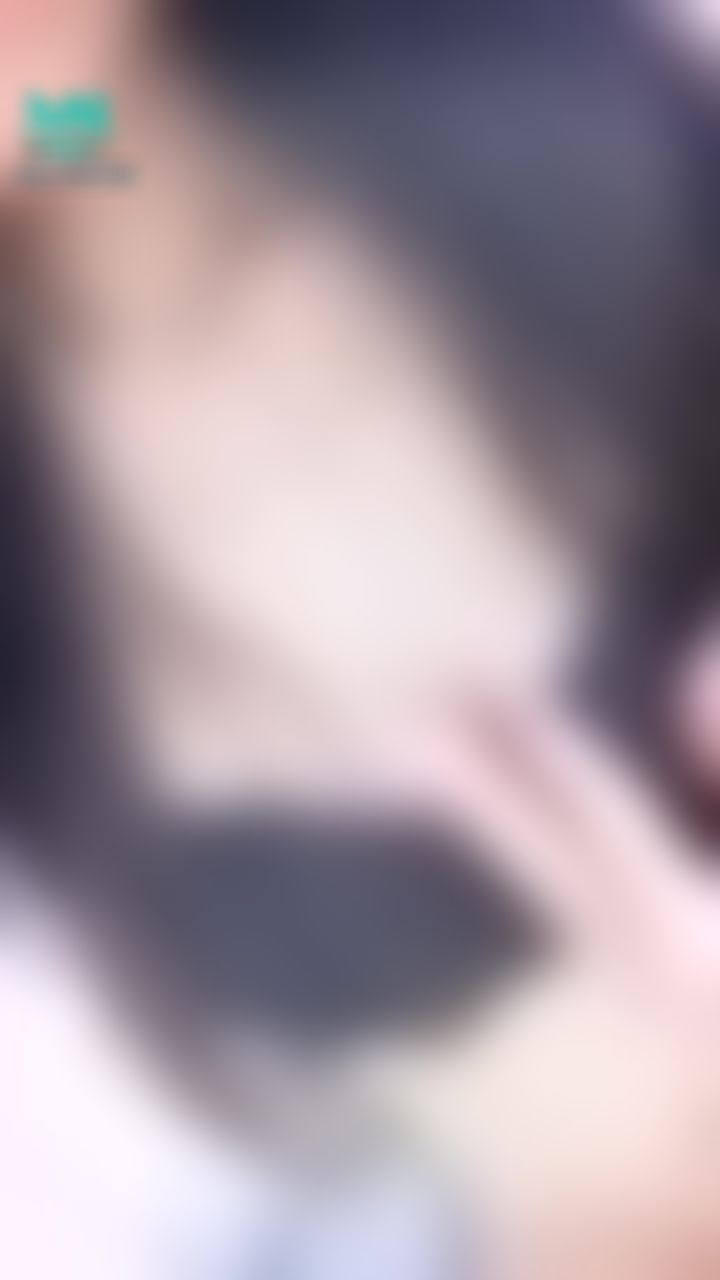 m********y : 🔥幻想著尿到一半，你粗暴的掰開我的大腿，在馬桶上激烈抽插