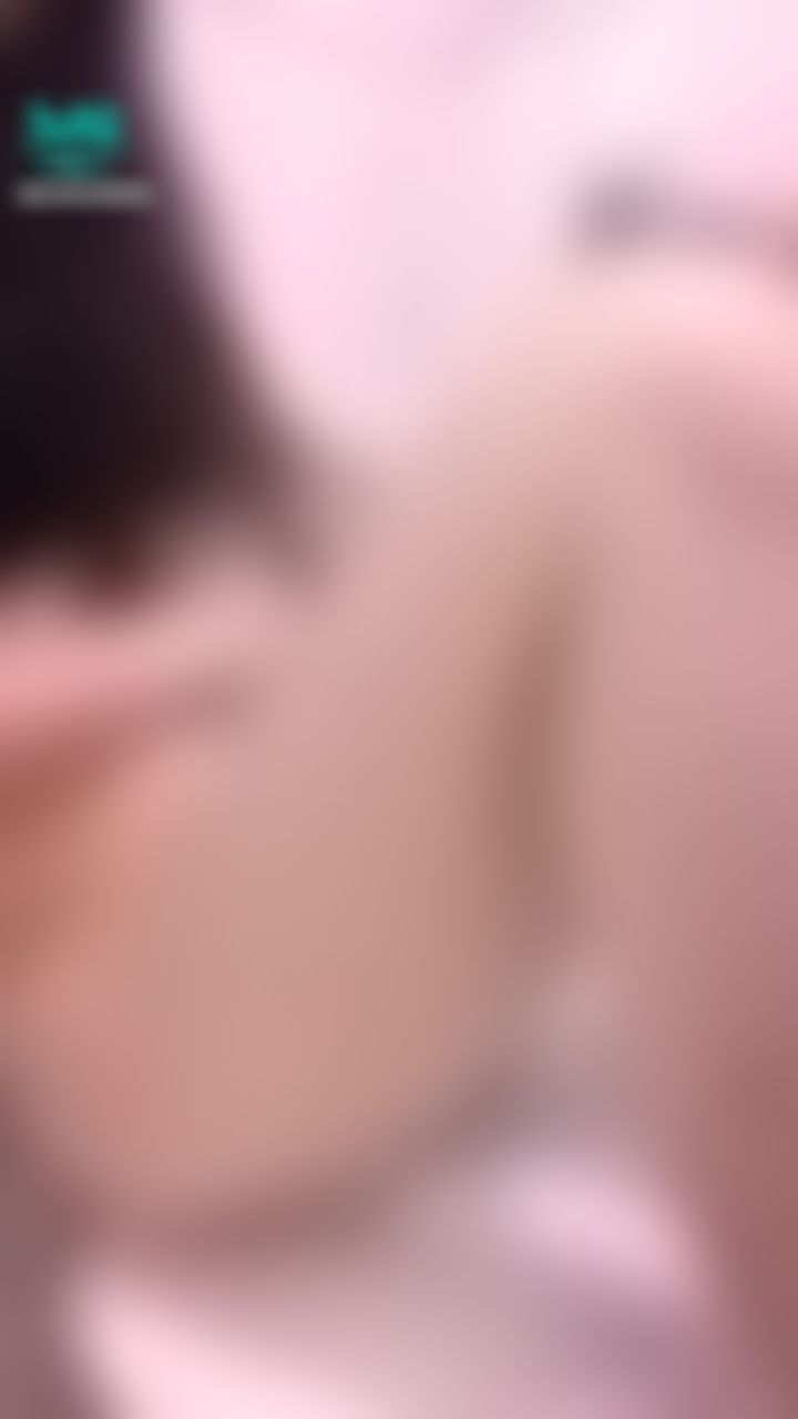 m********y : 🔥要你把我的腿放在你肩膀上，深入抽插🔥