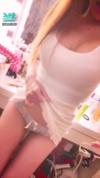 dearcindy : Wow 大奶要彈出來了🔥🔥🔥
