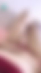 siyueh : 最喜歡這樣撫摸自己了🥰