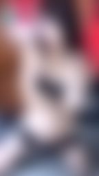siyueh : 穿這樣叫我哥幫我拍照 很過分嗎?👅👅