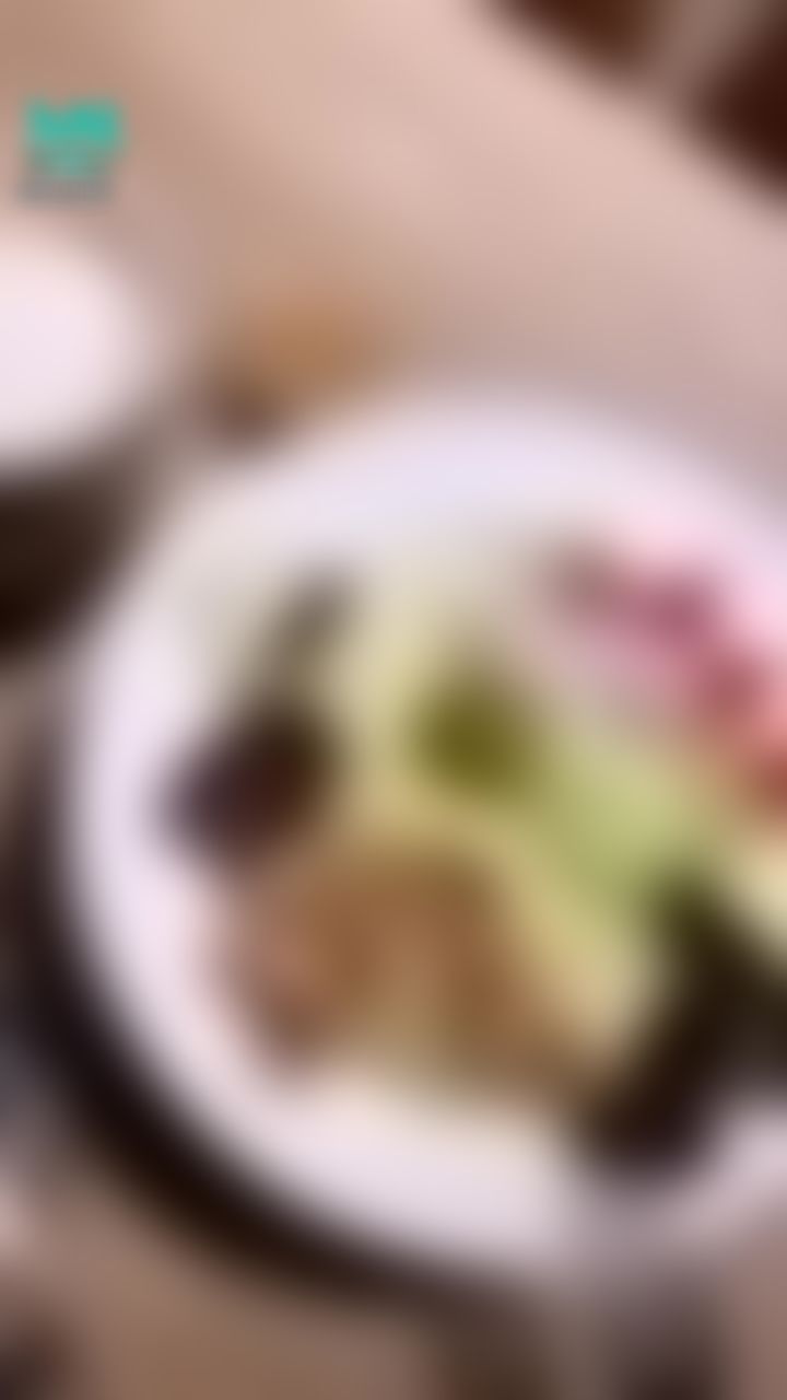  : 今天的午餐好養生❤️ 

🎄超值優惠 聖誕快樂🎄 一個聖誕跳蛋 換兩部自拍隱藏版影片 想要片片的哥哥們趕快唷❤️