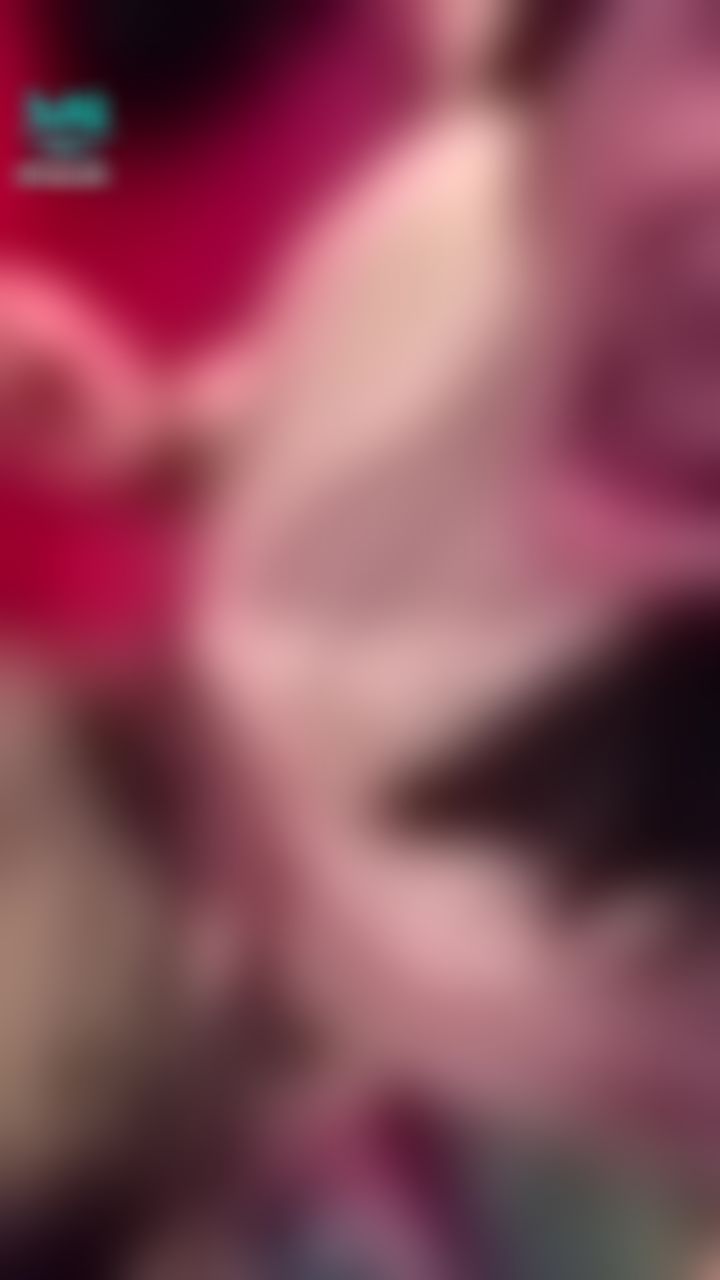  : 在身上跳舞挑逗棒棒
