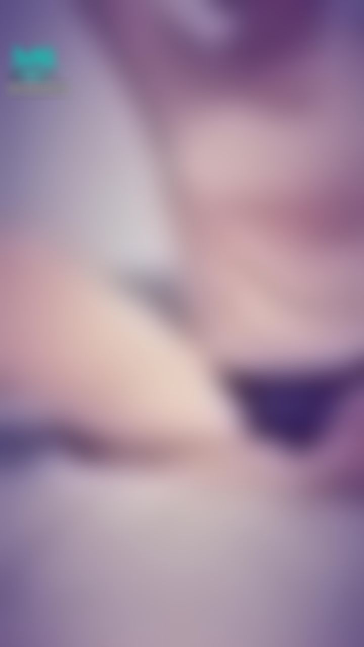c**********e : ❤姐姐的誘惑❤ 弟弟過來，姐姐請你吃東西～