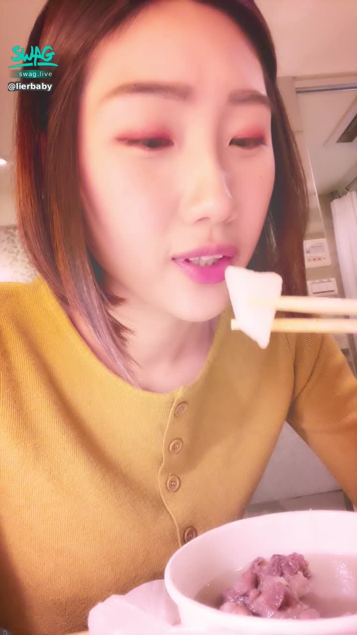 lierbaby : 吃😋