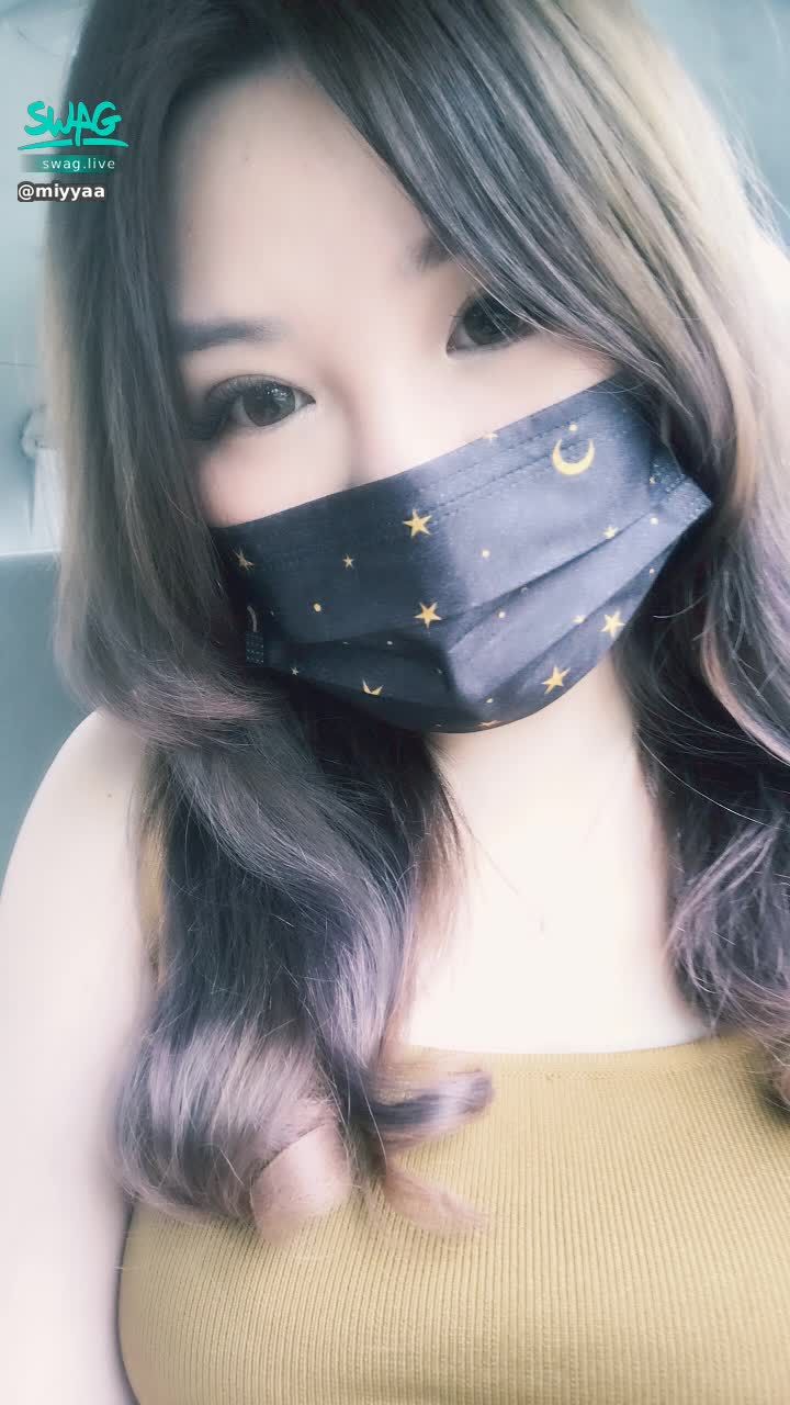 miyyaa : 短暂的直播🤣原谅我丫~谢谢我的新粉丝们❤️