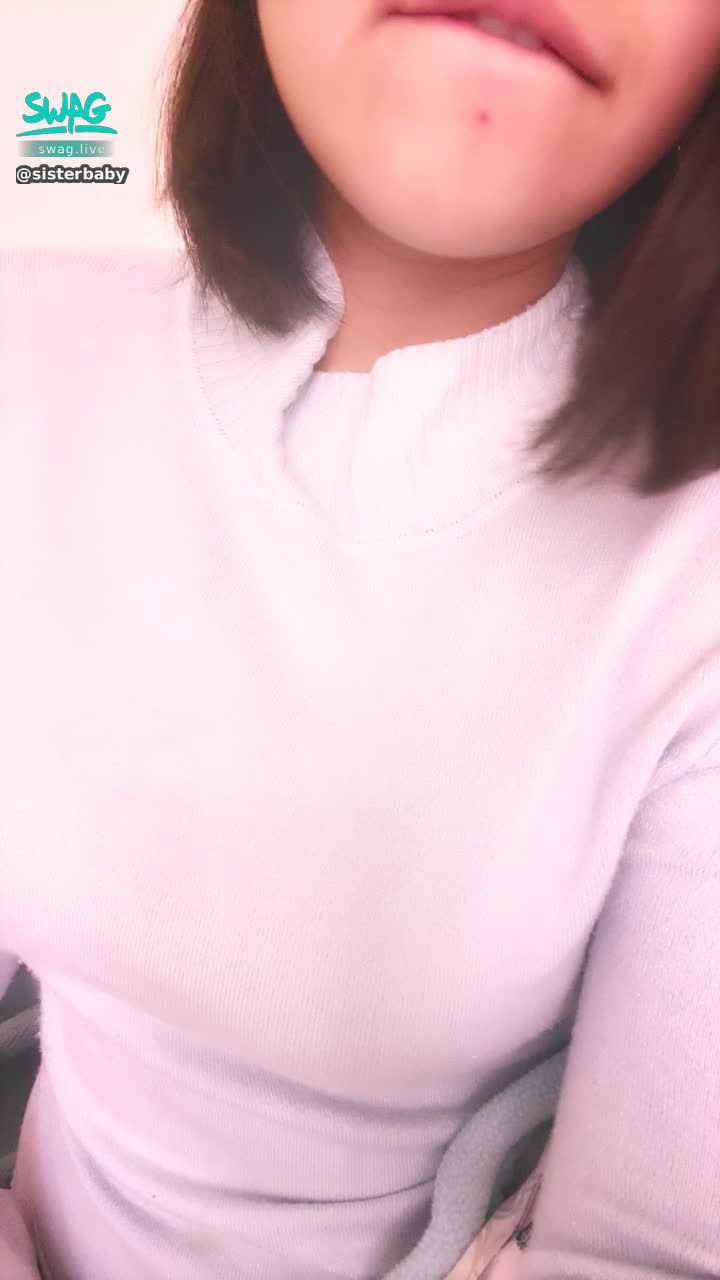 cutewawa : 長痘痘😰😰
好醜唷😭😭🙈🙈🙈🙈🙈🙈