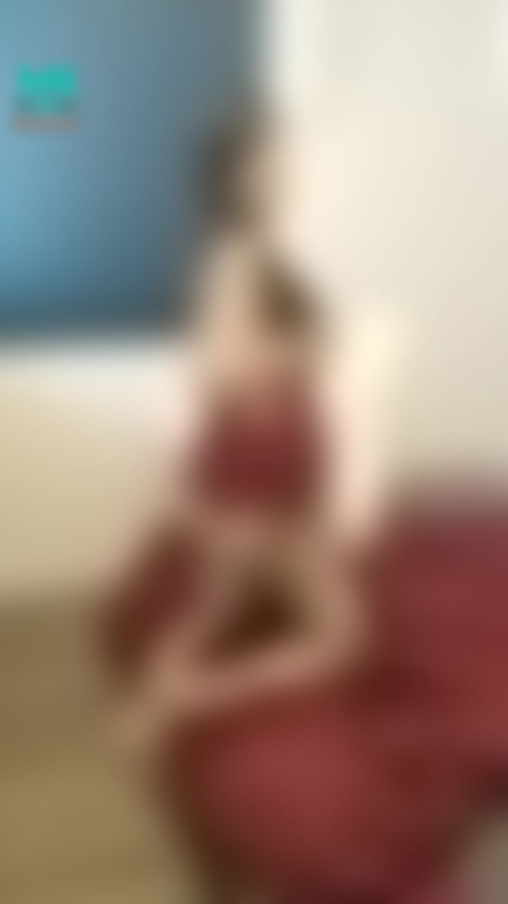  : 還有哥哥想看我塞小狐狸尾巴~你看我都對你們這麼好~還不快來好好愛我~