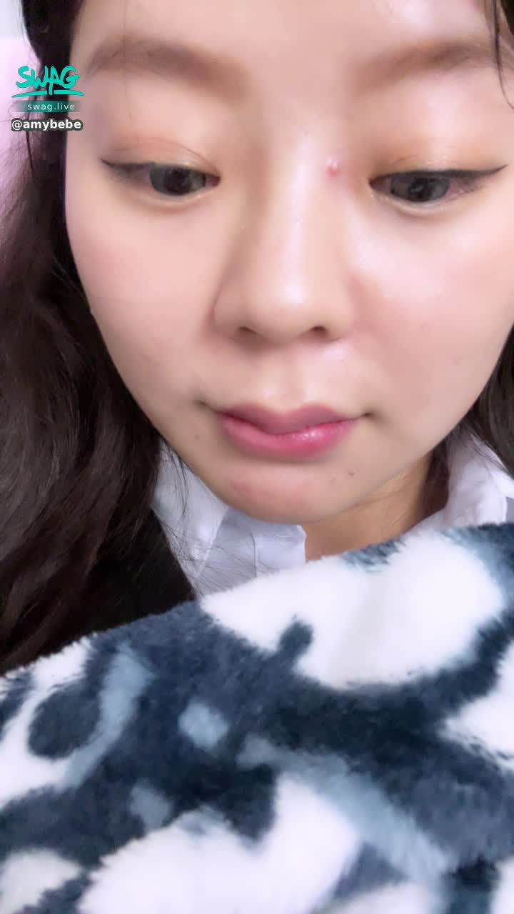  : Acne on the nose
