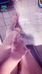 h*******l : 洗澡澡囉🛁這次有泡泡唷😜