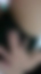 b**********m : 今天小褲褲穿這樣 手摸摸摩擦生熱 還伸進小褲褲裡