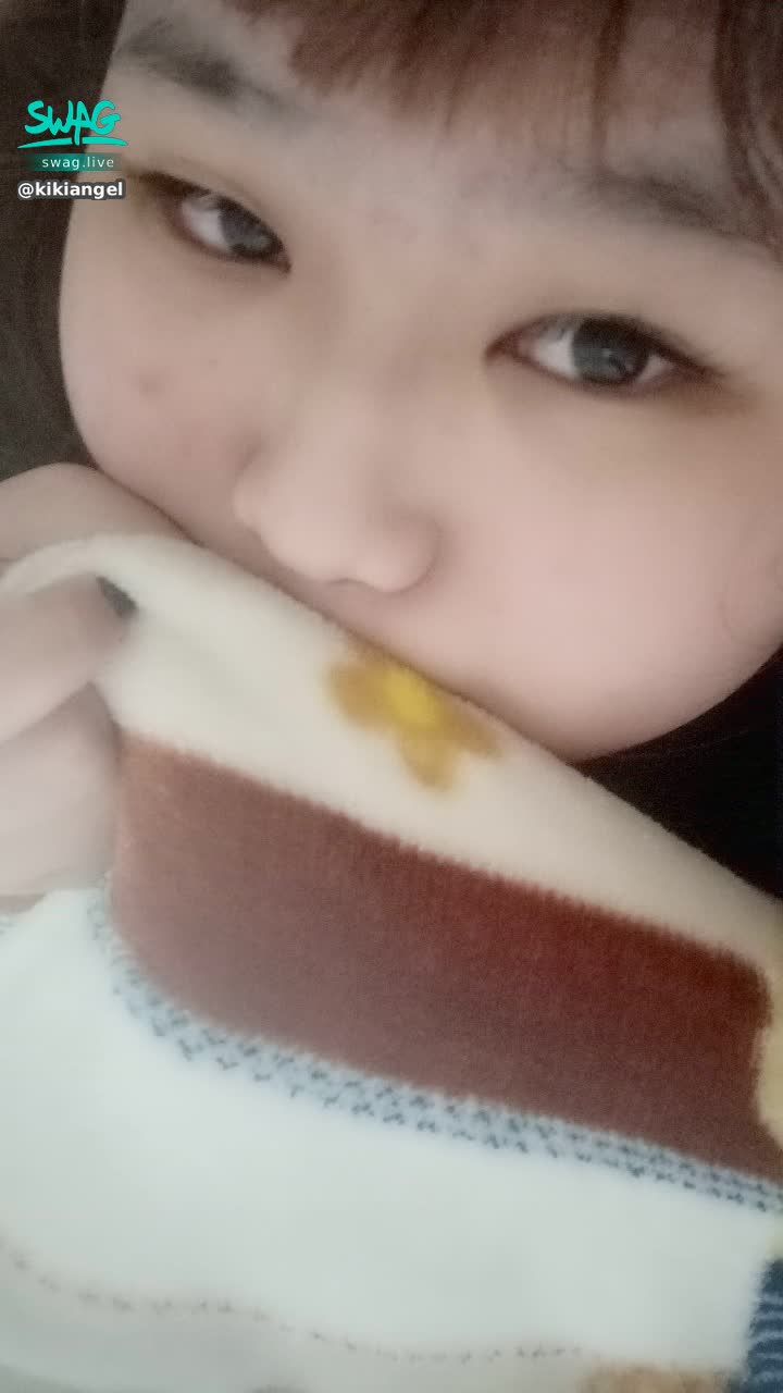 k*******l : 等待被吃的小貓♥