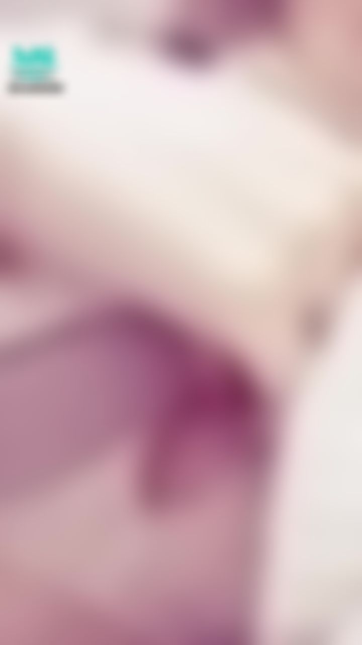 sexyivyivy : 衣服厚到手都快進不去了
不然寶貝進去捏一下
喜歡被用力捏🐶🐶🐶