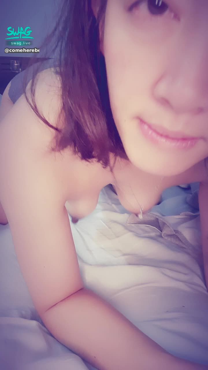 c**********e : 早安……寶貝～你可以來幹我嗎～
