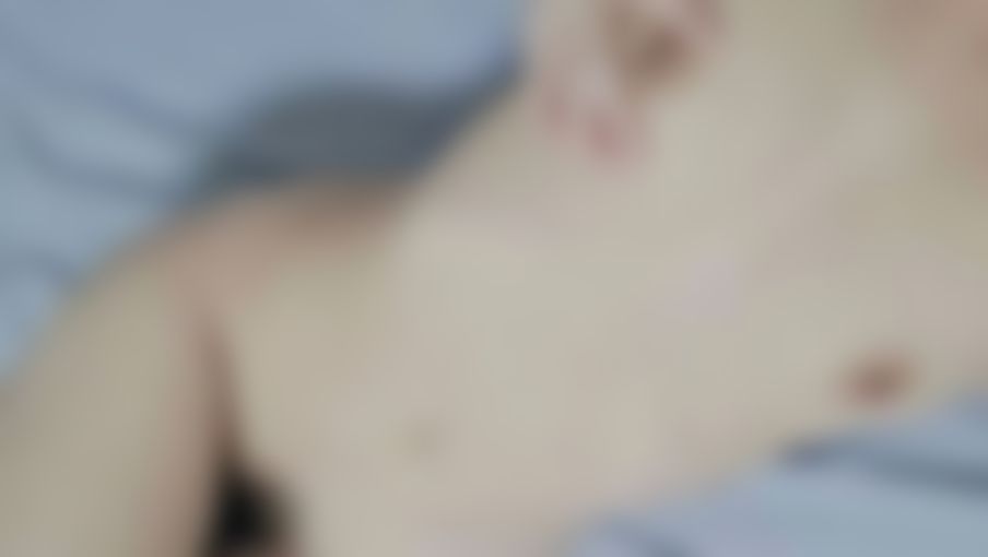 s*****y : 第一次嘗試長片拍攝❤️超久沒被肉棒插入
每天用玩具自慰也滿足不了二月淫娃⋯
好想要哥哥用肉棒塞住淫娃的嫩穴
每天自慰陰道都變得很敏感⋯
如果想報名約會請直接私訊我！
真約主播！絕對不騙鑽