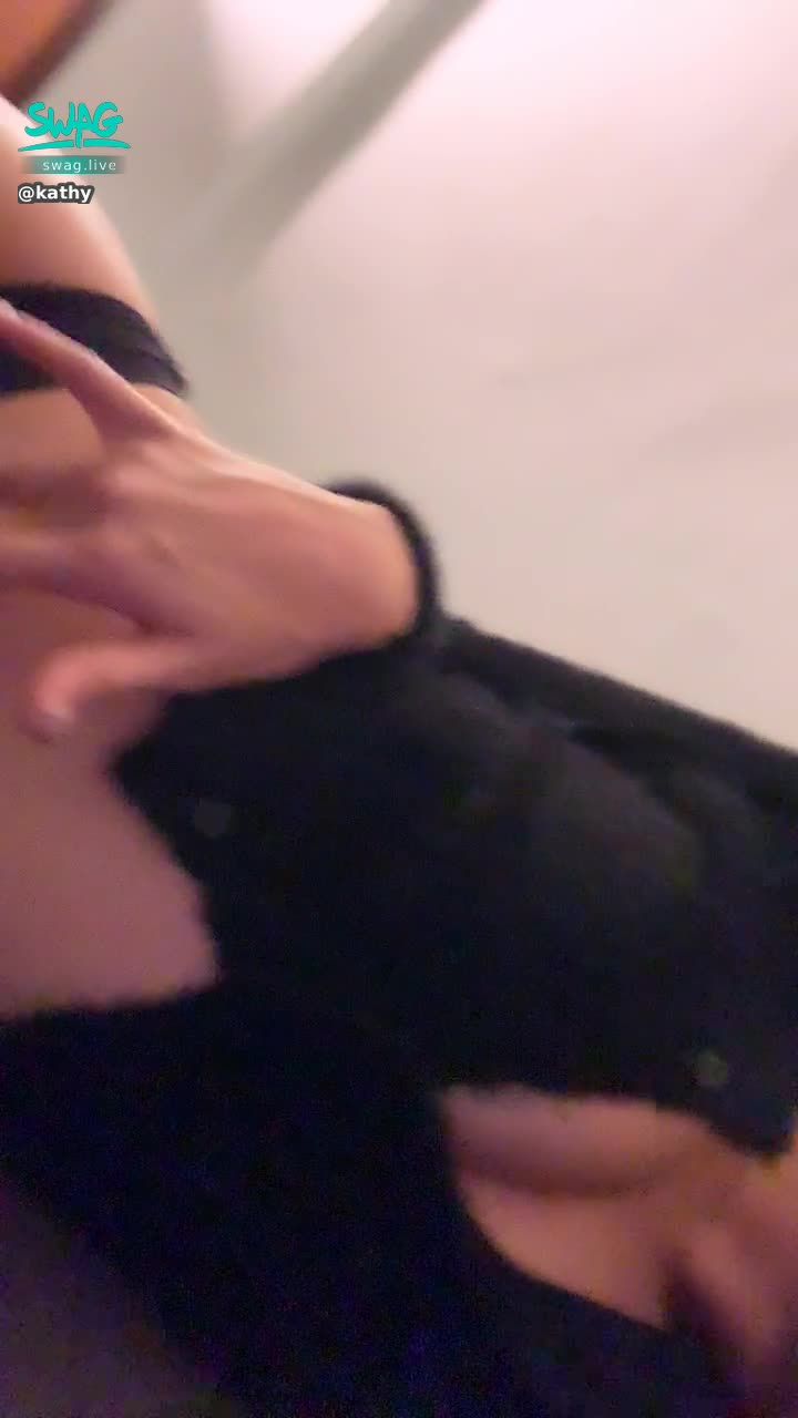  : 讓我當你的情人節禮物😘