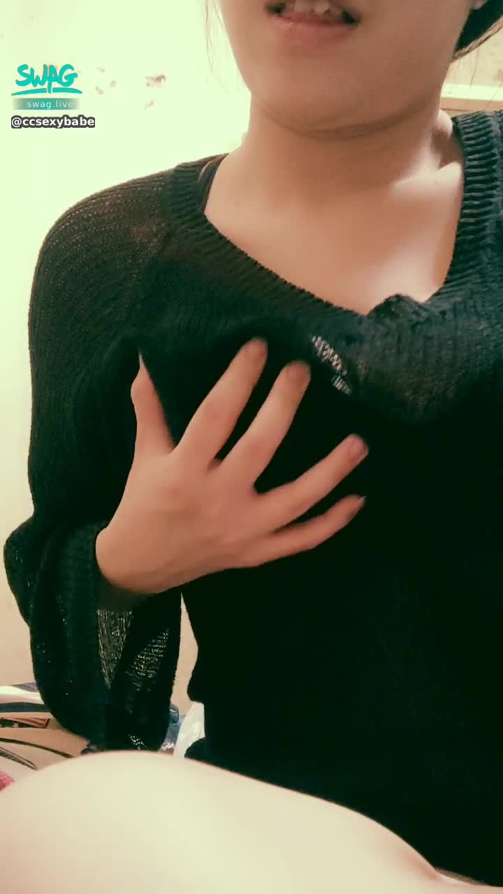 c********e : 😈巨乳寶貝😈
奶奶說想哥哥了😝