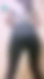 b**********m : 瑜珈褲超緊身扭臀 打屁股
