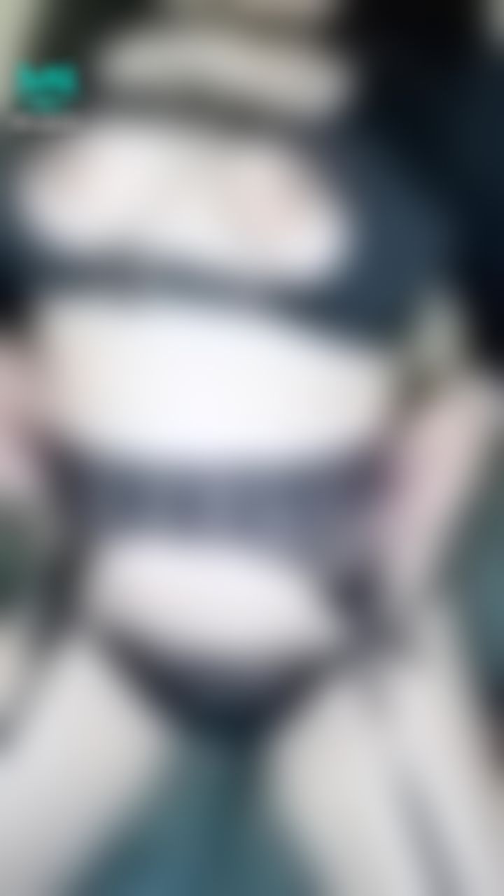 h******e : 🔜自己摸奶頭陰蒂想被幹的要死💦