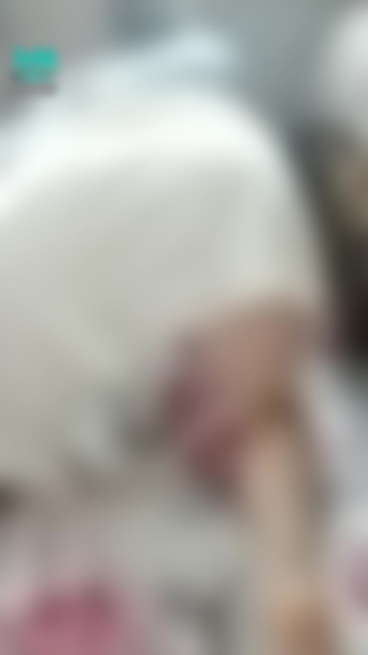  : 