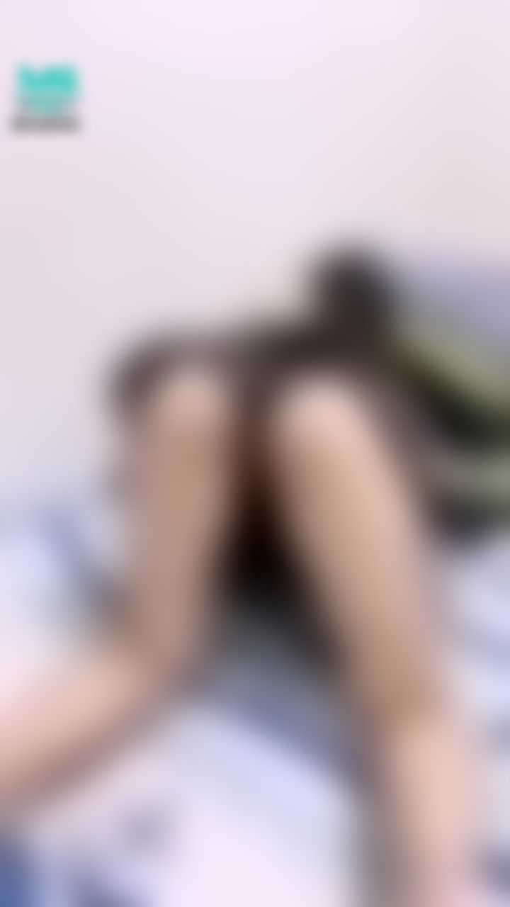 s******a : 🐱貓系小女友❤️最喜歡後入姿勢把屁屁翹高高等你進來